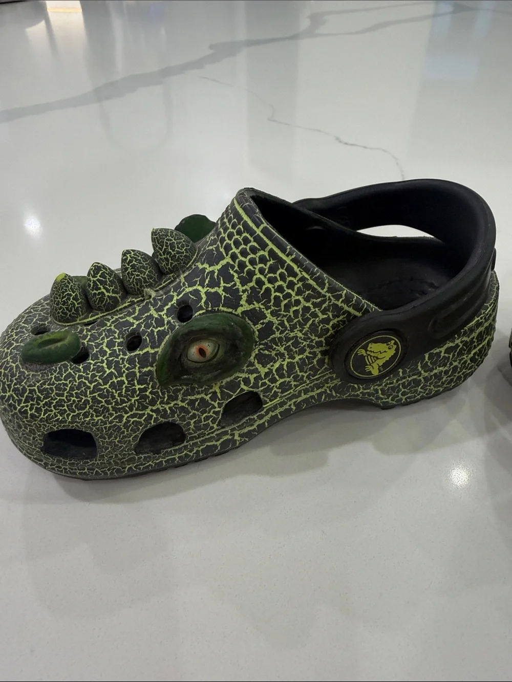 CROCS playful kids